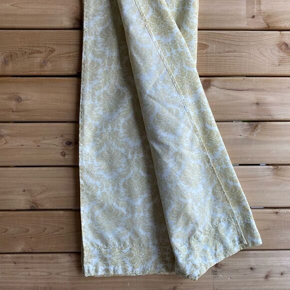 At Home Design Medallion Flat Top Bed Sheet - Picture 3 of 5